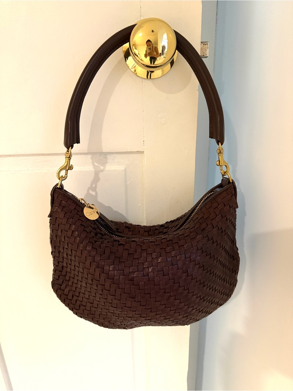 Clare V Petit Moyan Woven Shoulder Bag in Burgandy/Maroon with Gold Chai - Picture 2 of 3
